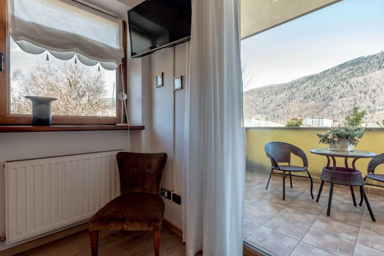 Casa Belvedere Tenna Bagian luar foto